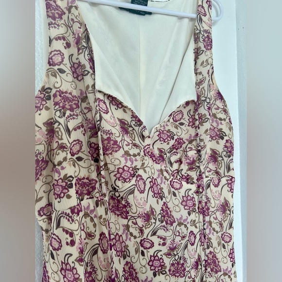 Floral midi dress. Flowy, light, excellent condition. - Picture 2 of 4